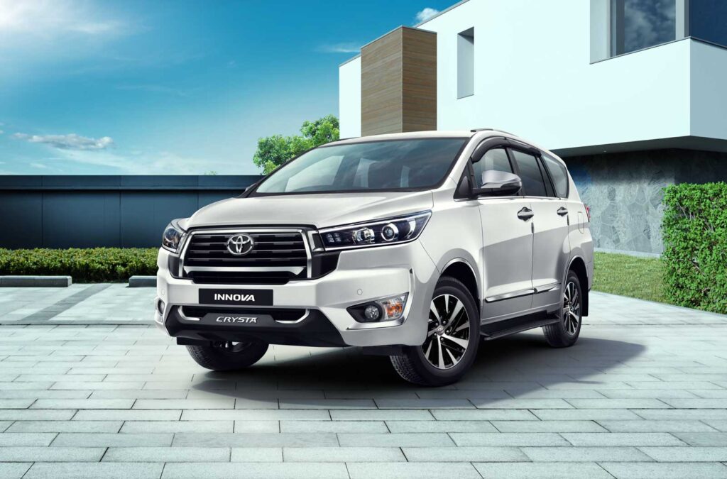 tata innova 2